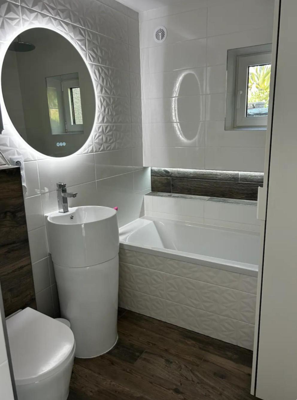 Belle Chambre Privee Avec Le Jardin Privatif Et Le Jacuzzi Cavalaire-sur-Mer Exterior photo