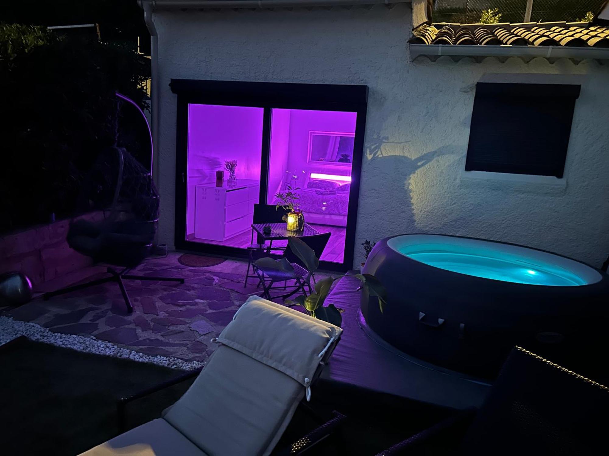 Belle Chambre Privee Avec Le Jardin Privatif Et Le Jacuzzi Cavalaire-sur-Mer Exterior photo