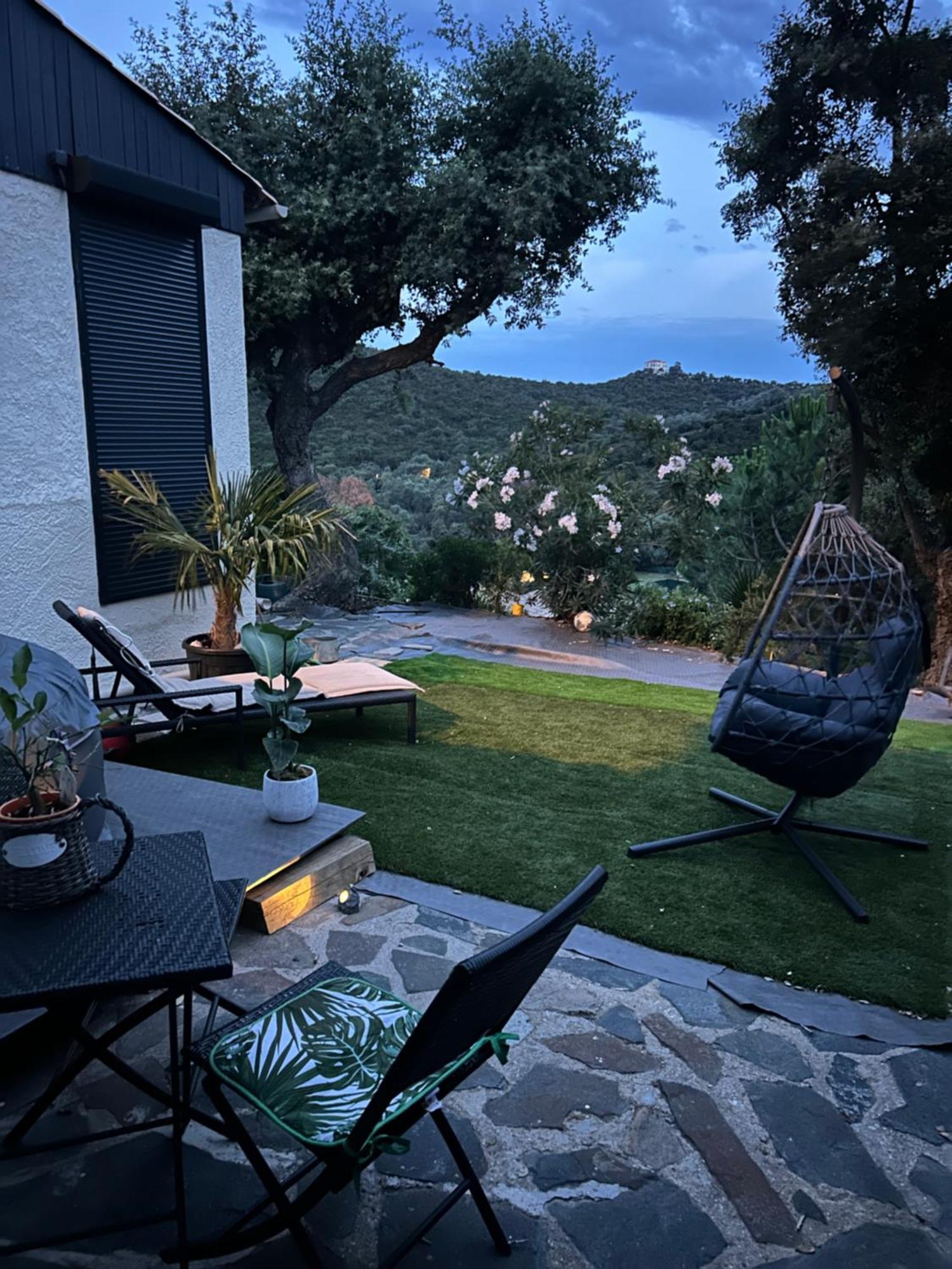 Belle Chambre Privee Avec Le Jardin Privatif Et Le Jacuzzi Cavalaire-sur-Mer Exterior photo