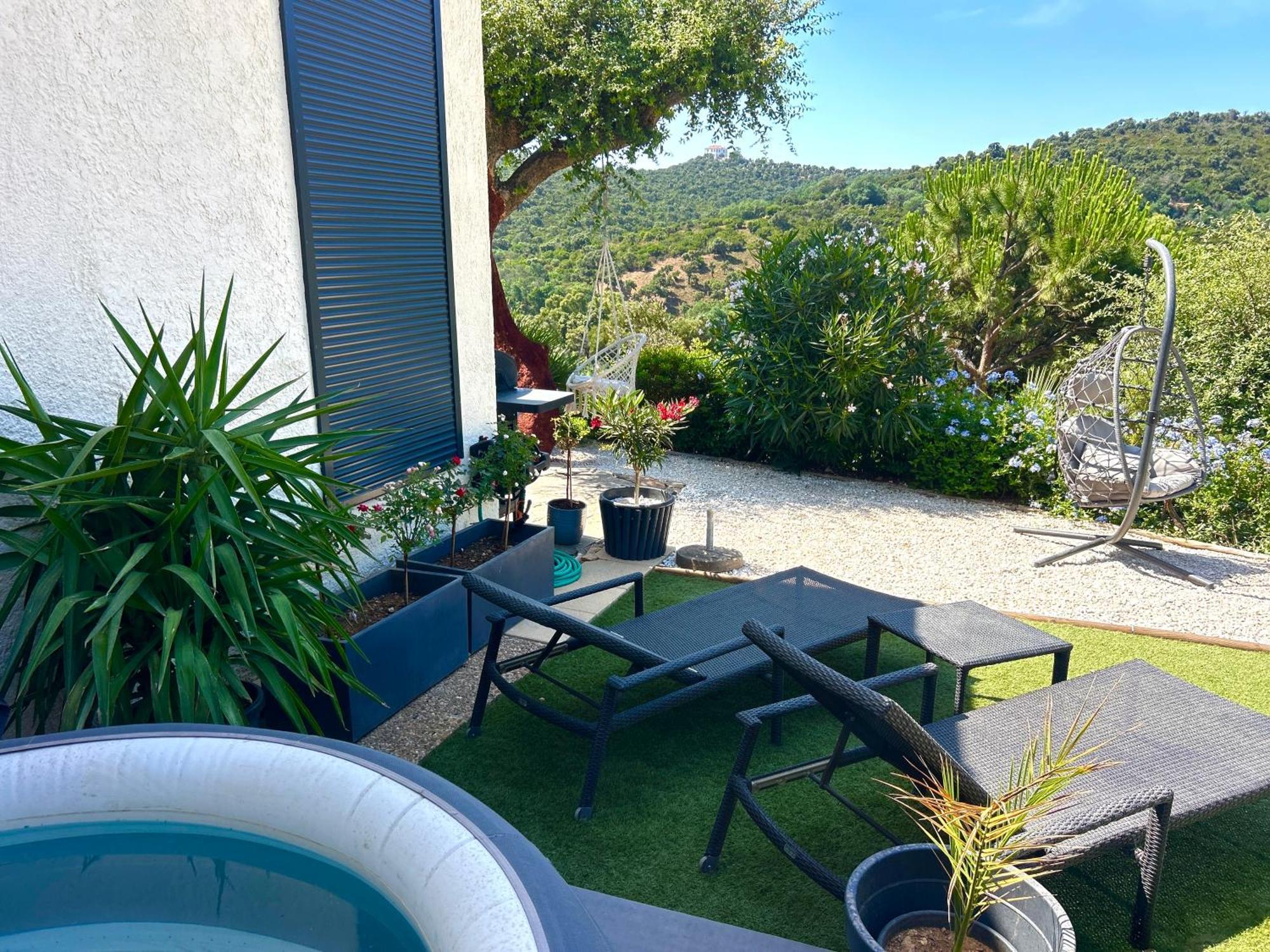 Belle Chambre Privee Avec Le Jardin Privatif Et Le Jacuzzi Cavalaire-sur-Mer Exterior photo